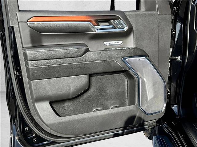 Used 2024 GMC Sierra 1500 Denali w/ Technology Package image 17
