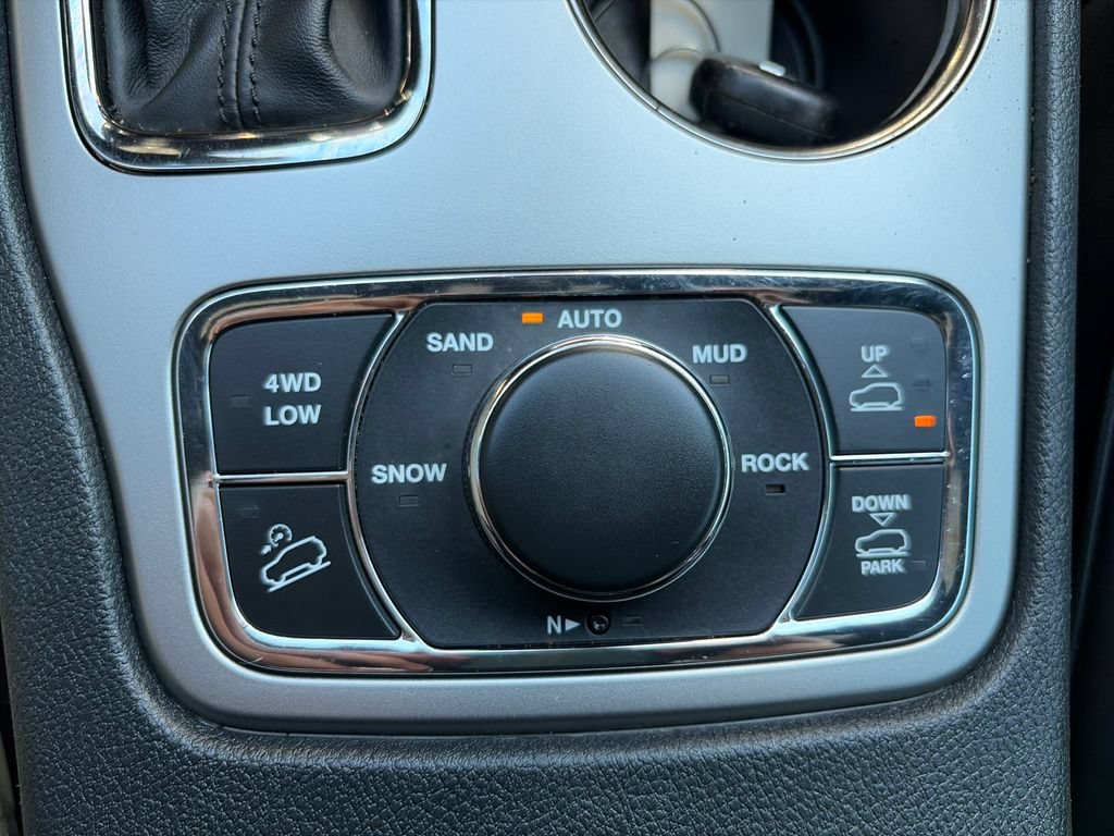 Used 2018 Jeep Grand Cherokee High Altitude AWD/4WD image 35