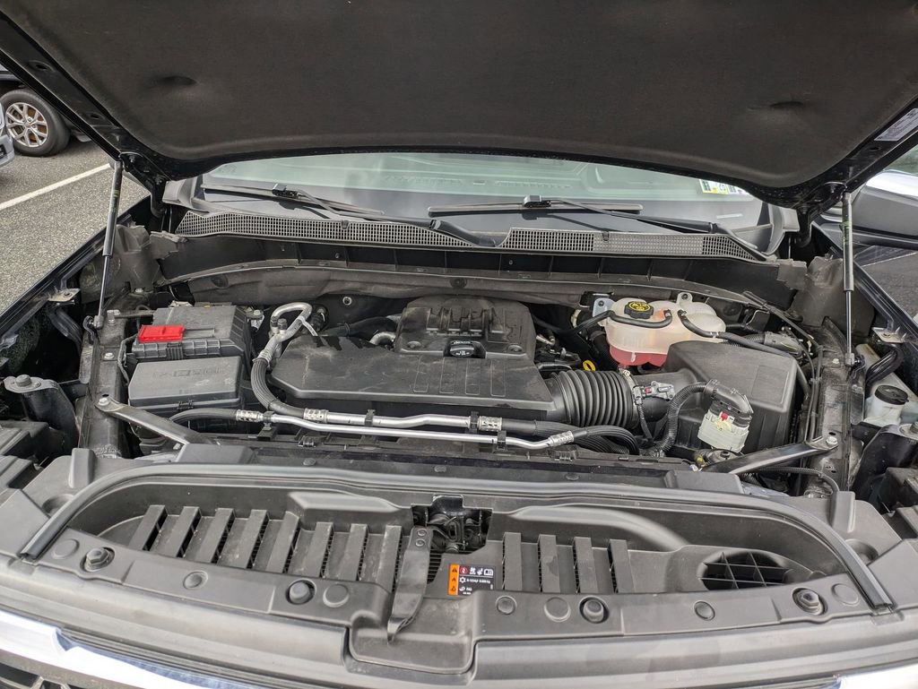 Used 2023 Chevrolet Silverado 1500 LT image 25