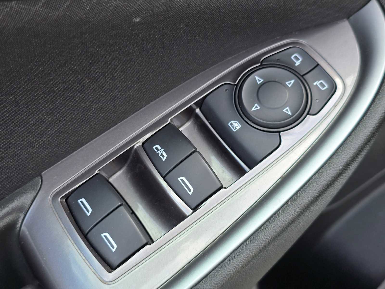 Used 2023 Chevrolet Malibu LT image 24