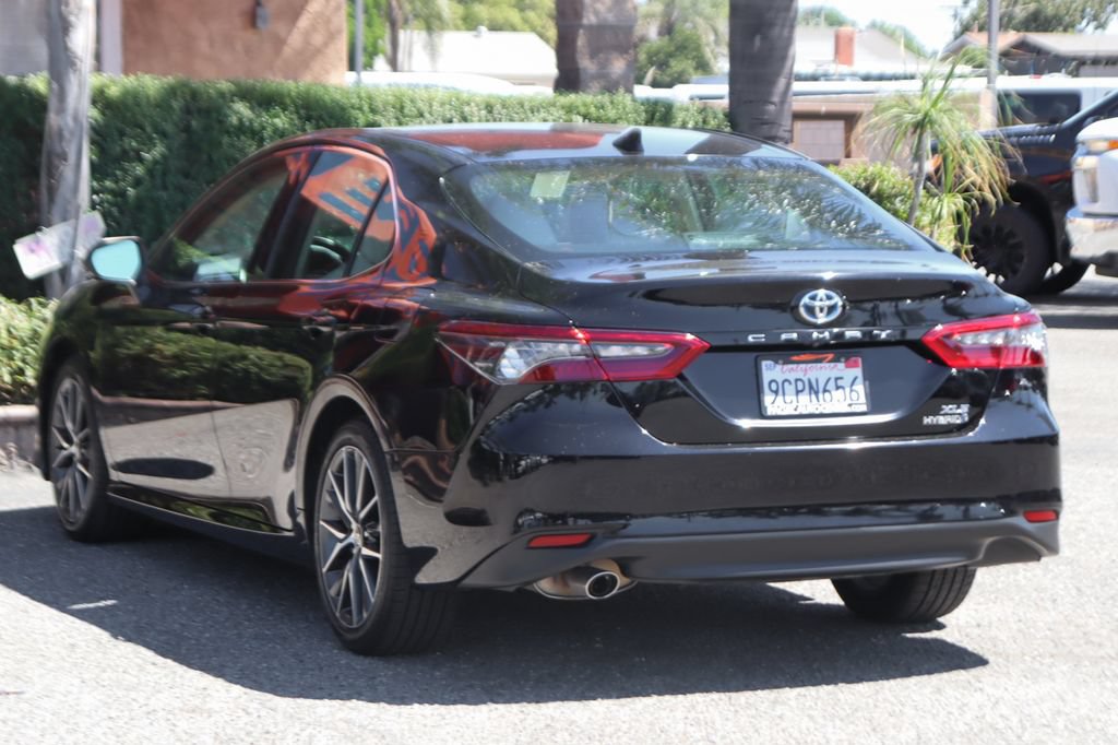 Used 2023 Toyota Camry XLE FWD image 6