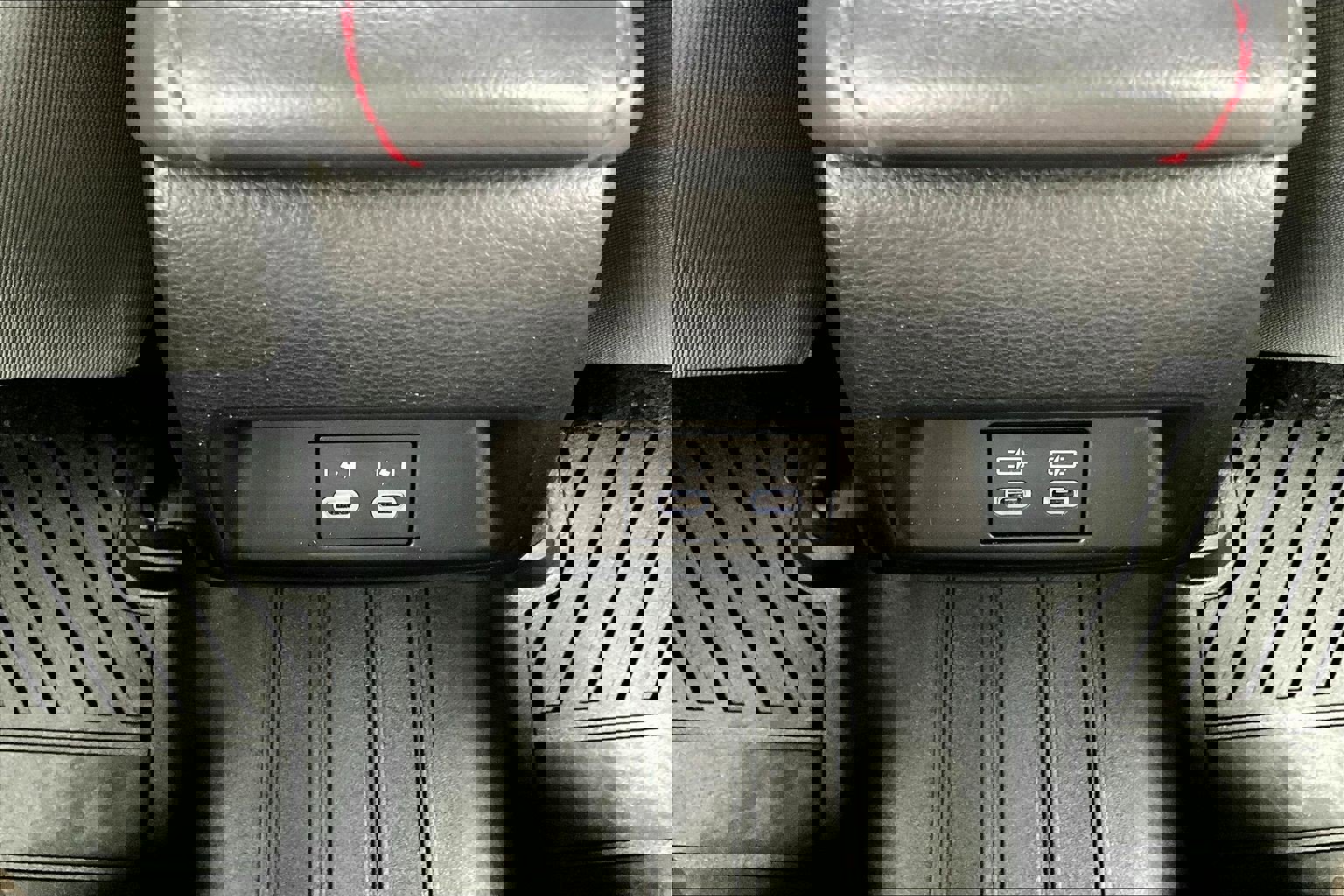 Used 2024 Toyota Corolla SE image 30