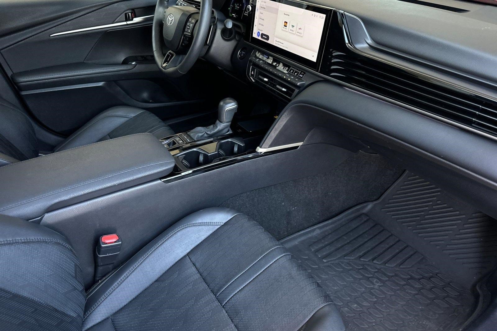 Used 2025 Toyota Camry XSE w/ Premium Plus Package FWD image 31