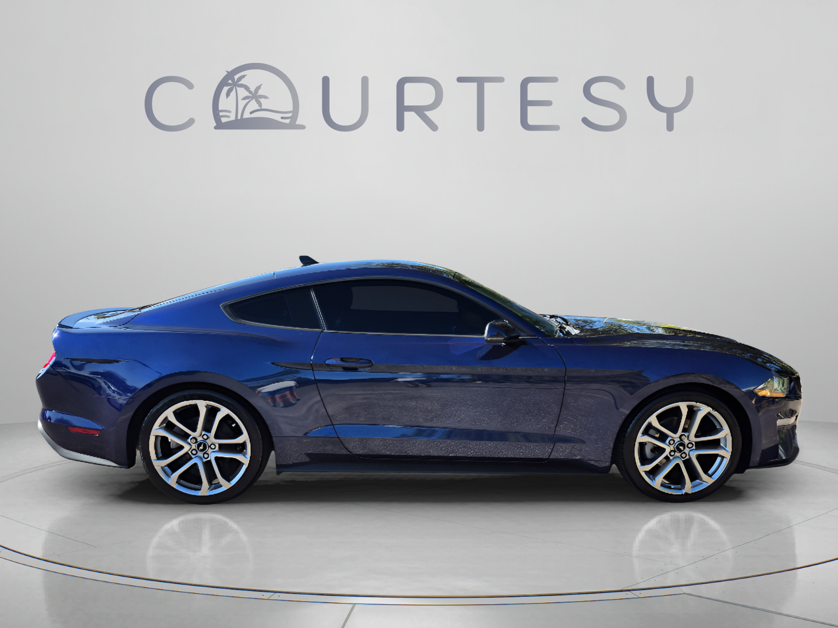 Used 2020 Ford Mustang Premium w/ Equipment Group 201A RWD image 8