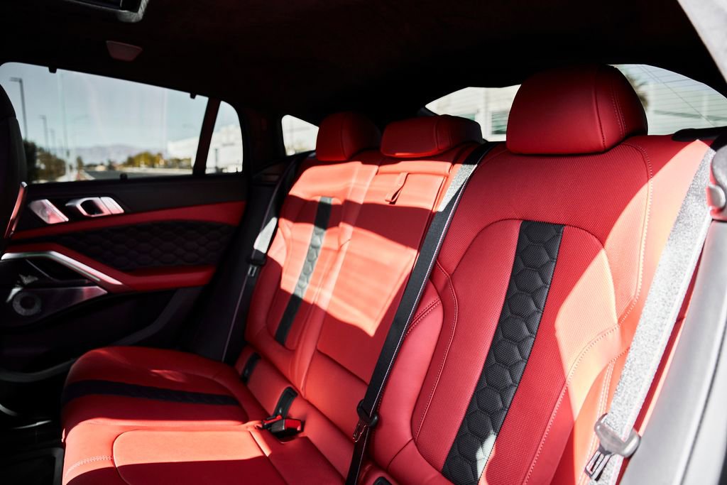Used 2026 BMW X6 M Competition w/ Executive Package image 46