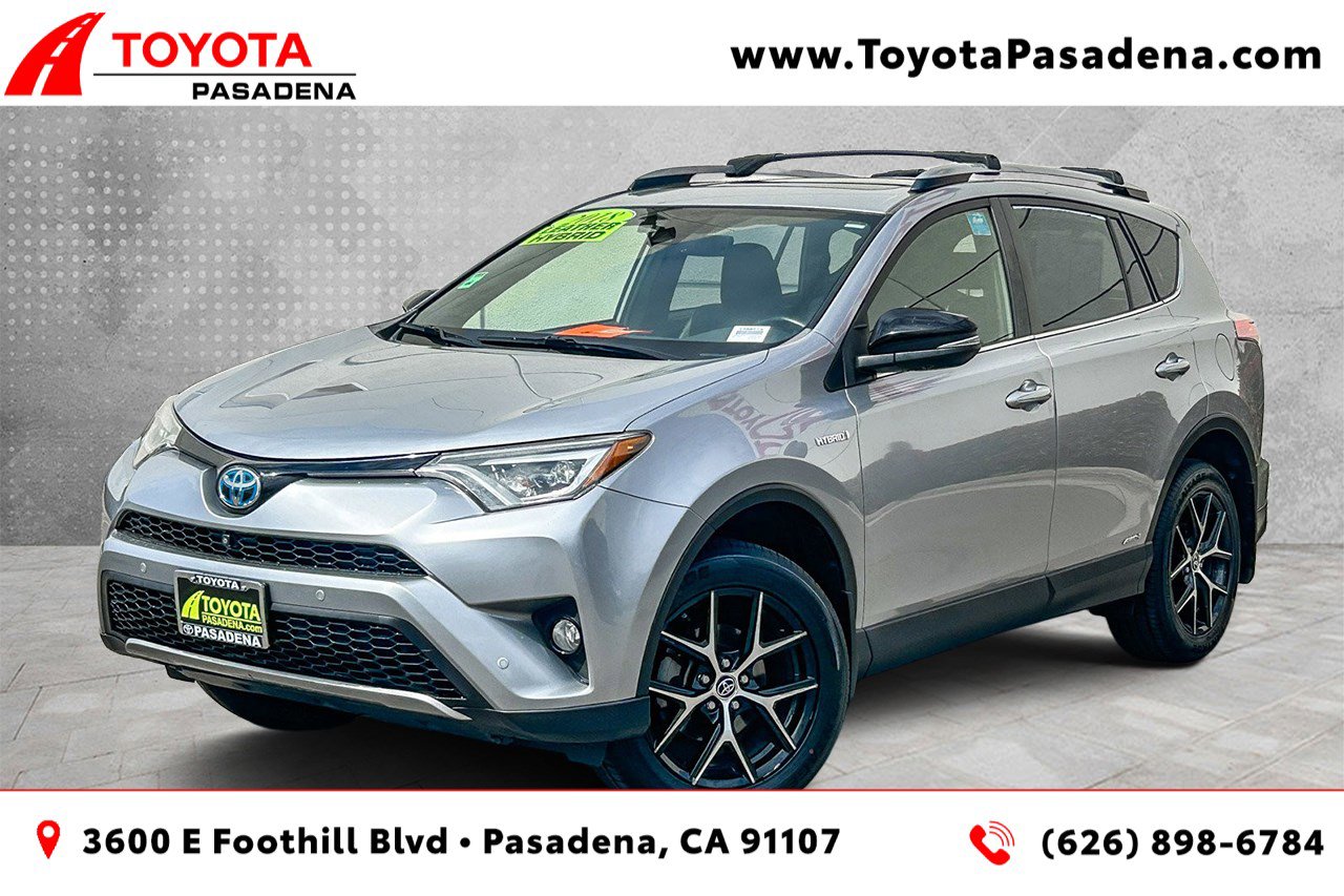 Used 2018 Toyota RAV4 SE w/ Advanced Technology Package