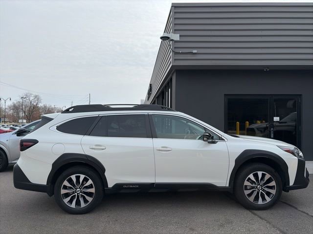 Certified 2023 Subaru Outback Limited image 2