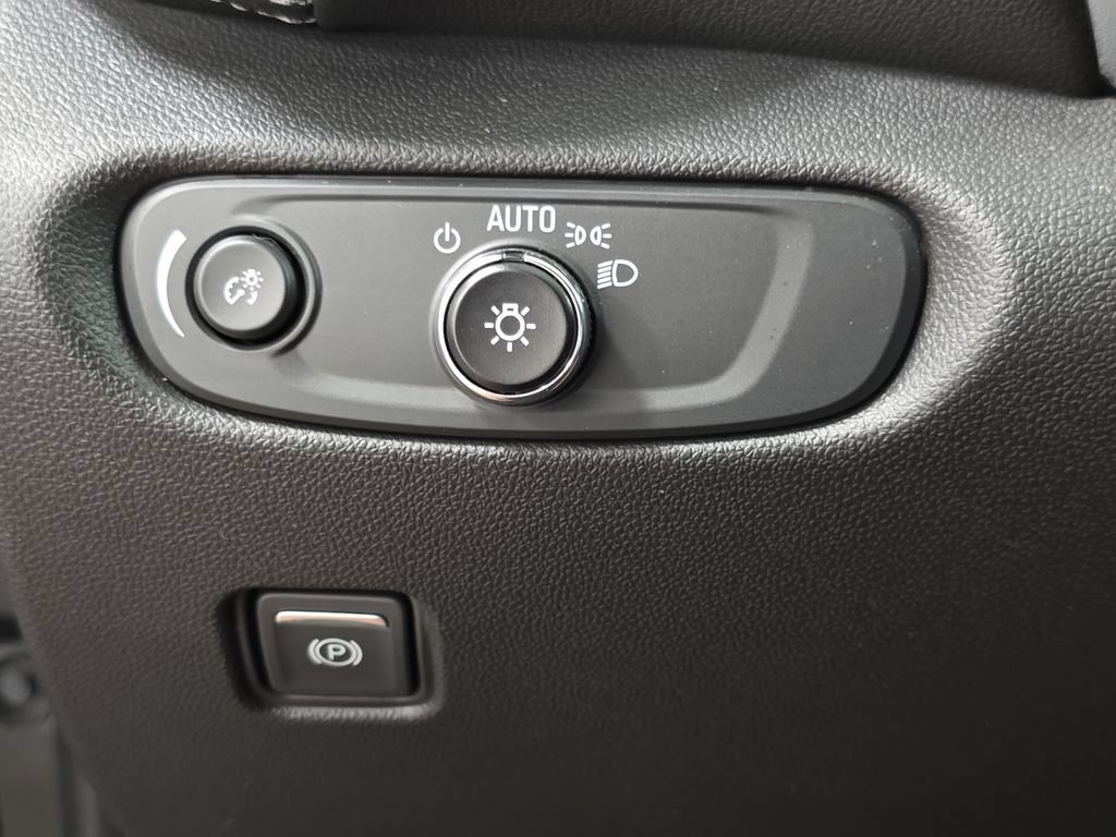 Certified 2023 Chevrolet Blazer LT AWD/4WD image 27
