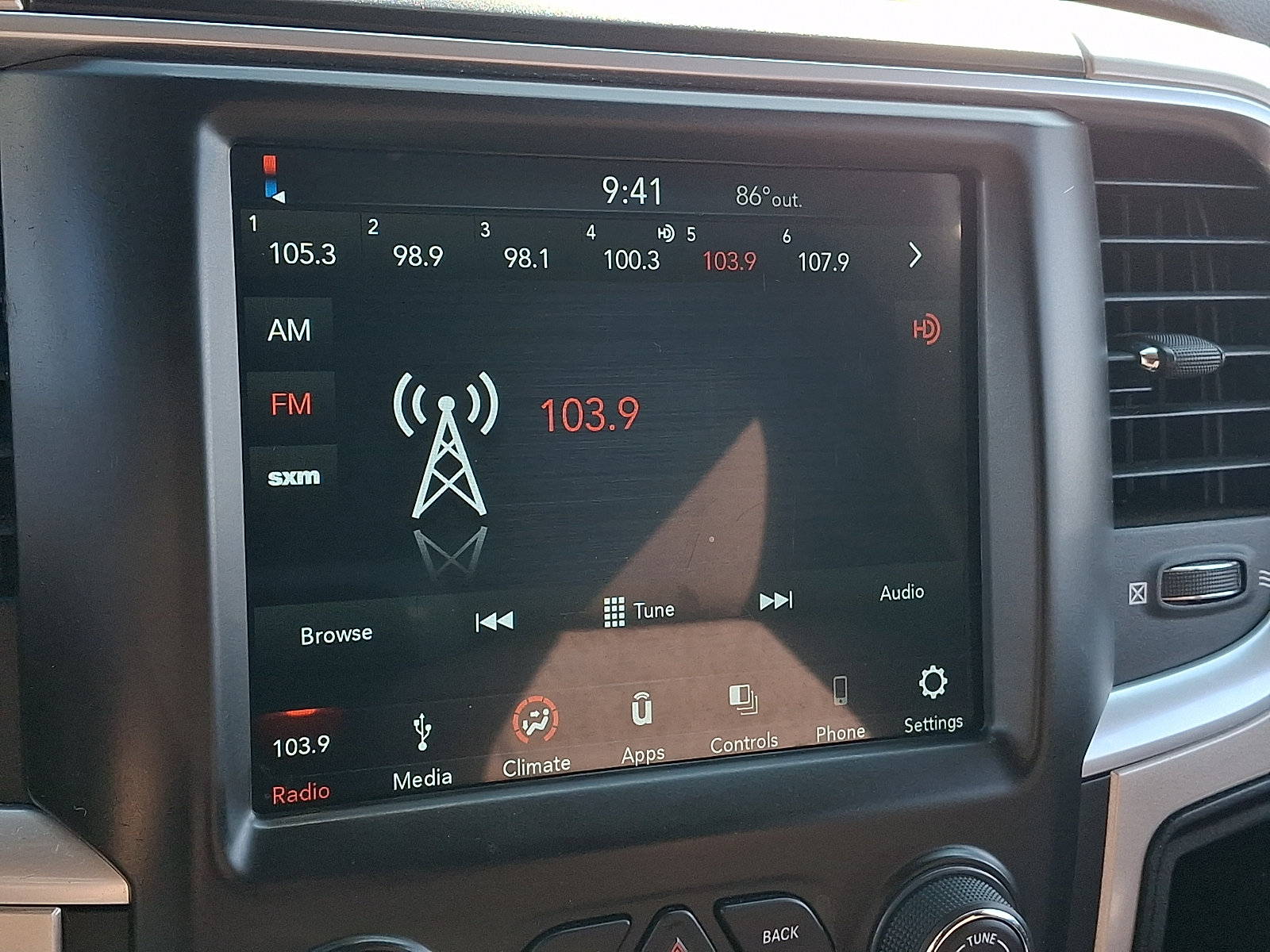 Used 2018 RAM 1500 Big Horn AWD/4WD image 24