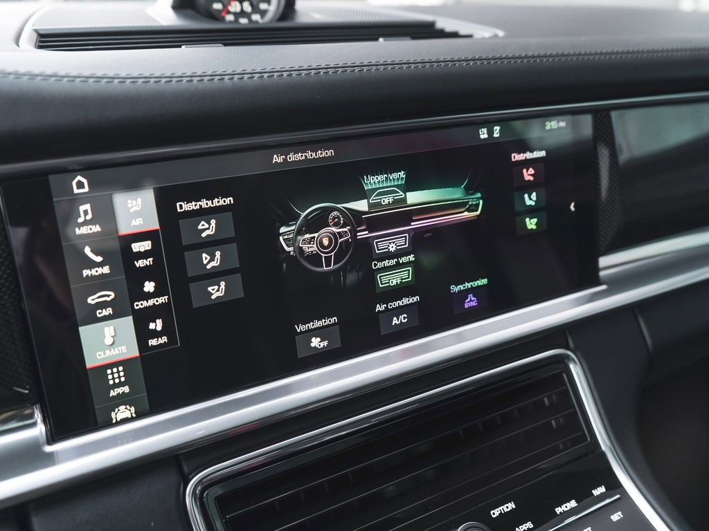 Used 2019 Porsche Panamera Turbo image 24