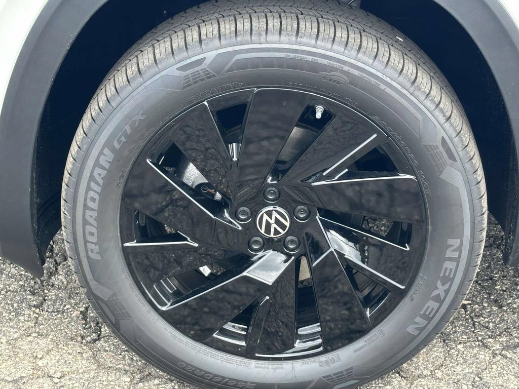 New 2026 Volkswagen Atlas SE AWD/4WD image 7