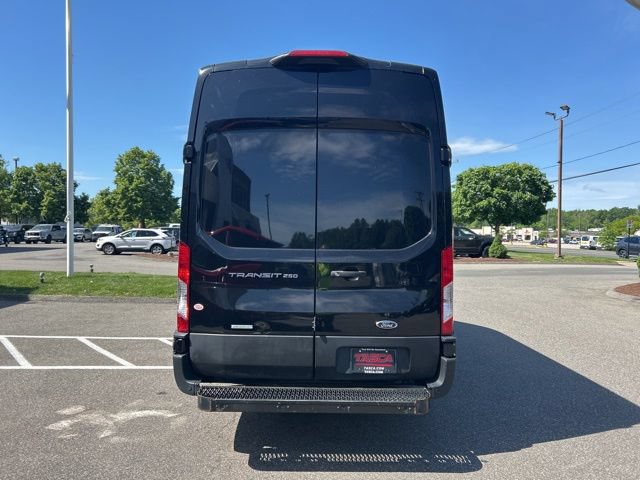 Used 2023 Ford Transit 250 148 High Roof Extended w/ Load Area Protection Package RWD image 6