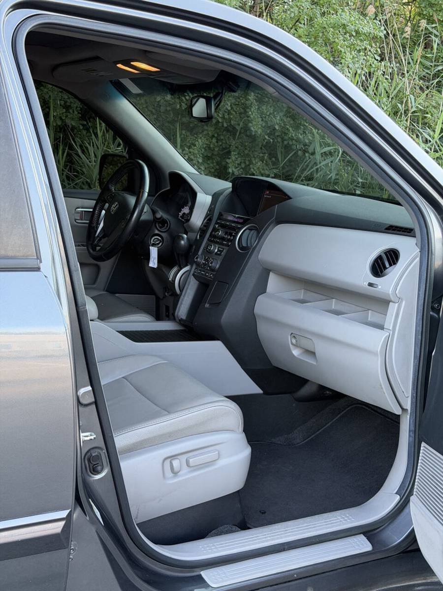 Used 2012 Honda Pilot EX-L image 9
