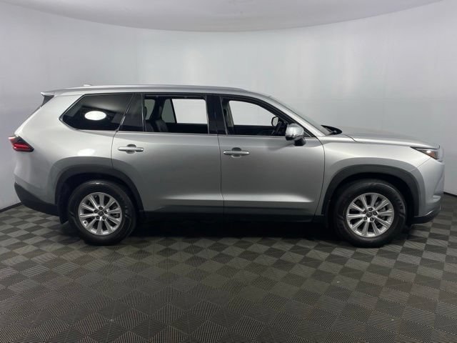 Used 2025 Toyota Grand Highlander FWD image 10