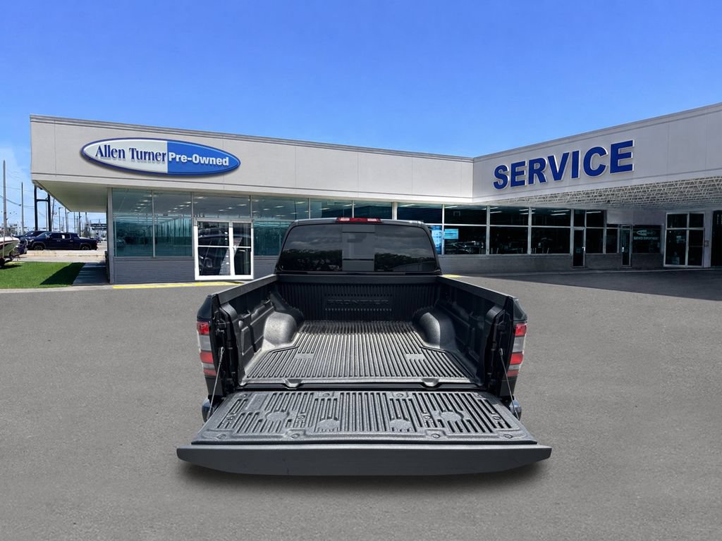 Used 2025 Nissan Frontier SV AWD/4WD image 25