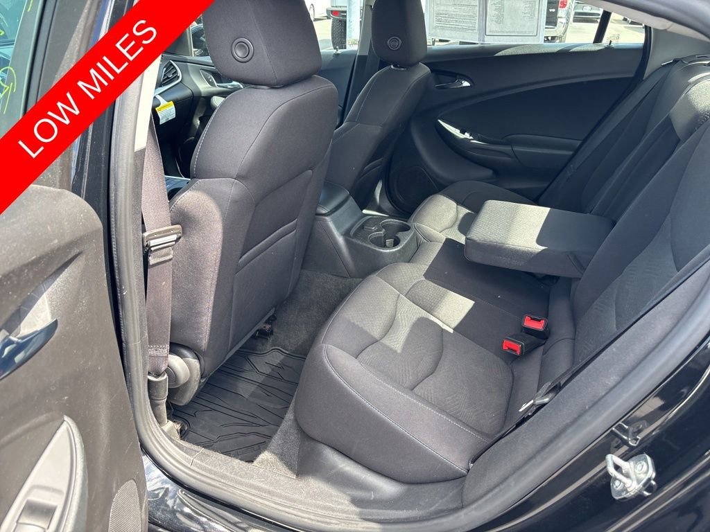 Used 2019 Chevrolet Volt LT w/ Comfort Package FWD image 11