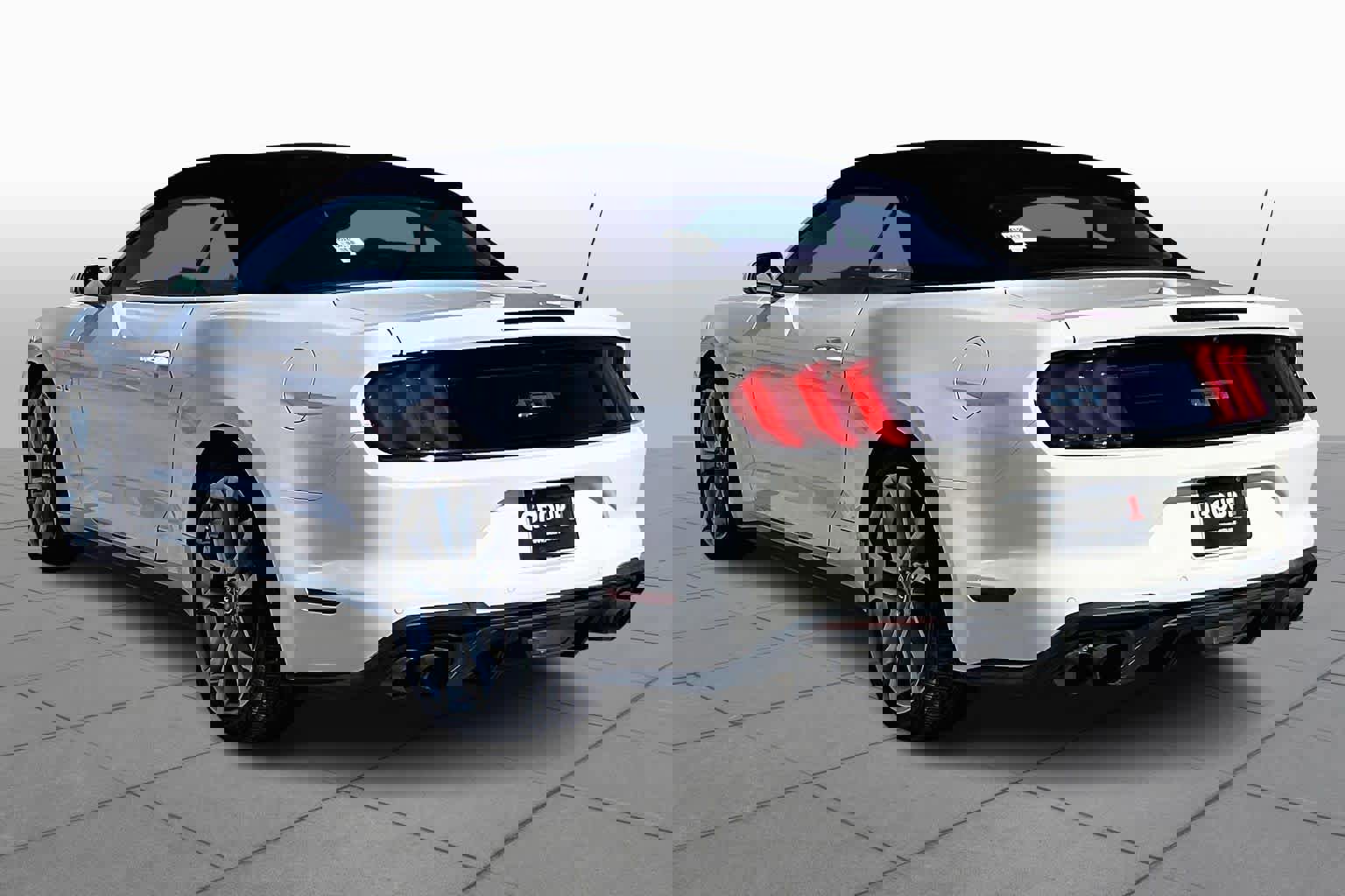 Used 2022 Ford Mustang GT Premium w/ Equipment Group 401A image 11