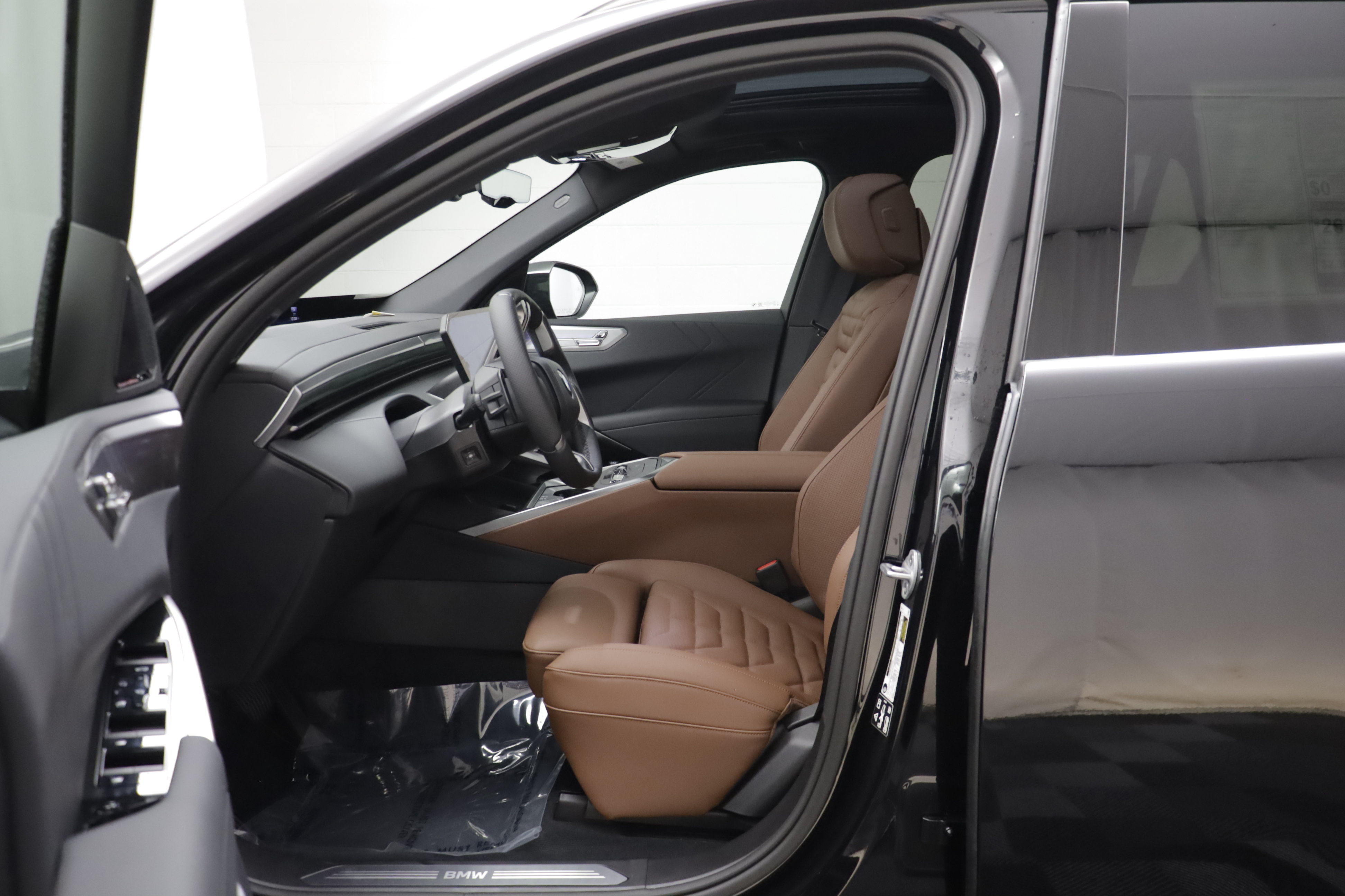 New 2027 BMW X5 xDrive40i w/ Climate Package AWD/4WD image 6
