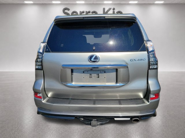 Used 2023 Lexus GX 460 Premium w/ Accessory Package AWD/4WD image 4