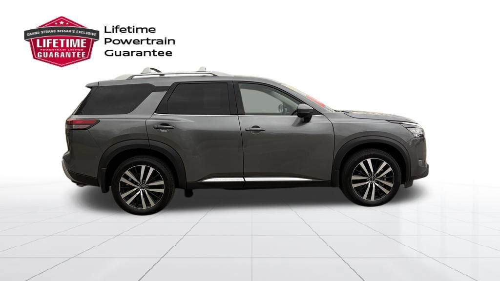 Used 2025 Nissan Pathfinder Platinum w/ Cargo Package FWD image 8