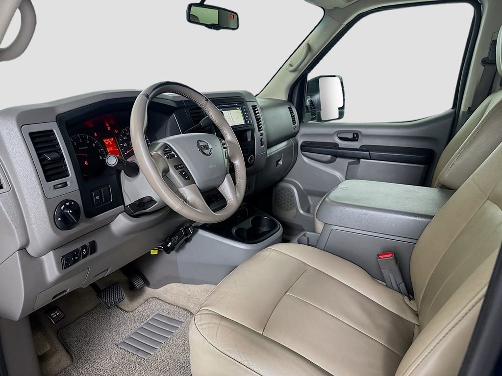Used 2016 Nissan NV 3500 SL image 7