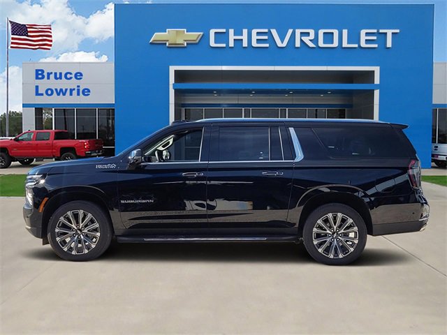 New 2025 Chevrolet Suburban High Country image 2