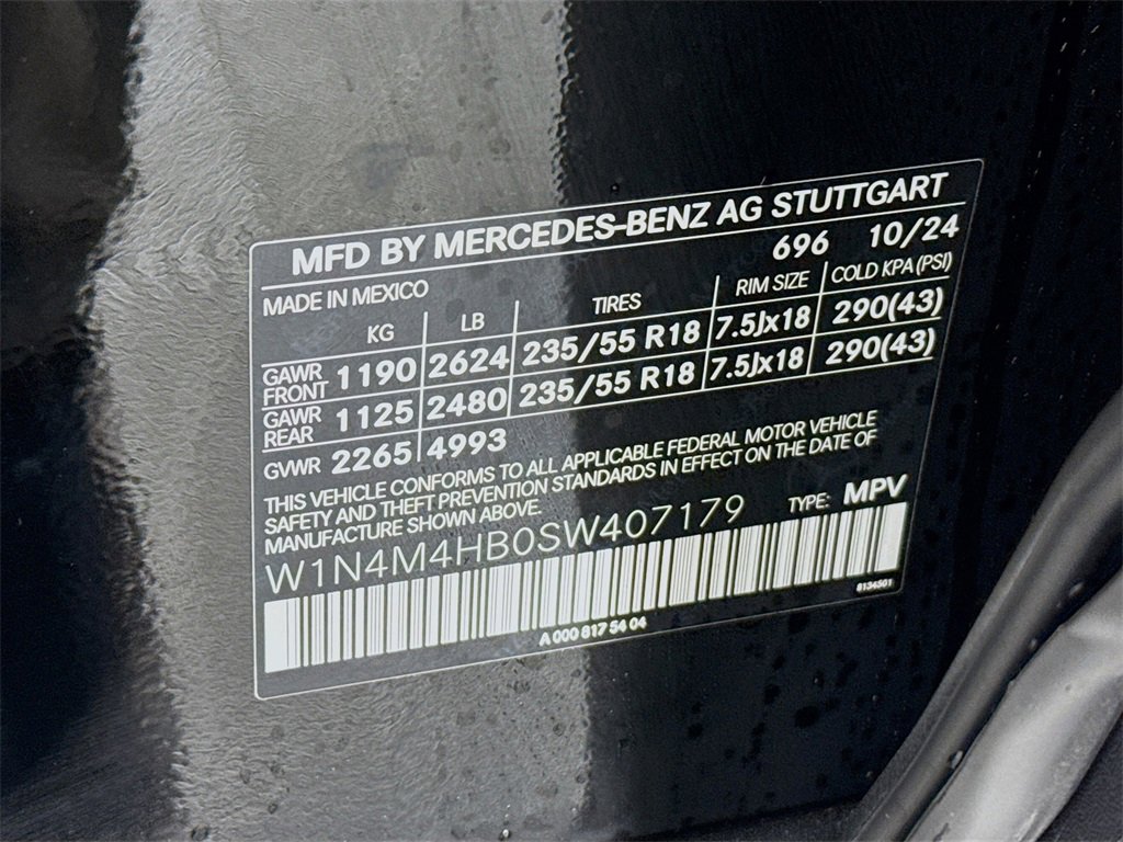 Used 2025 Mercedes-Benz GLB 250 4MATIC image 30