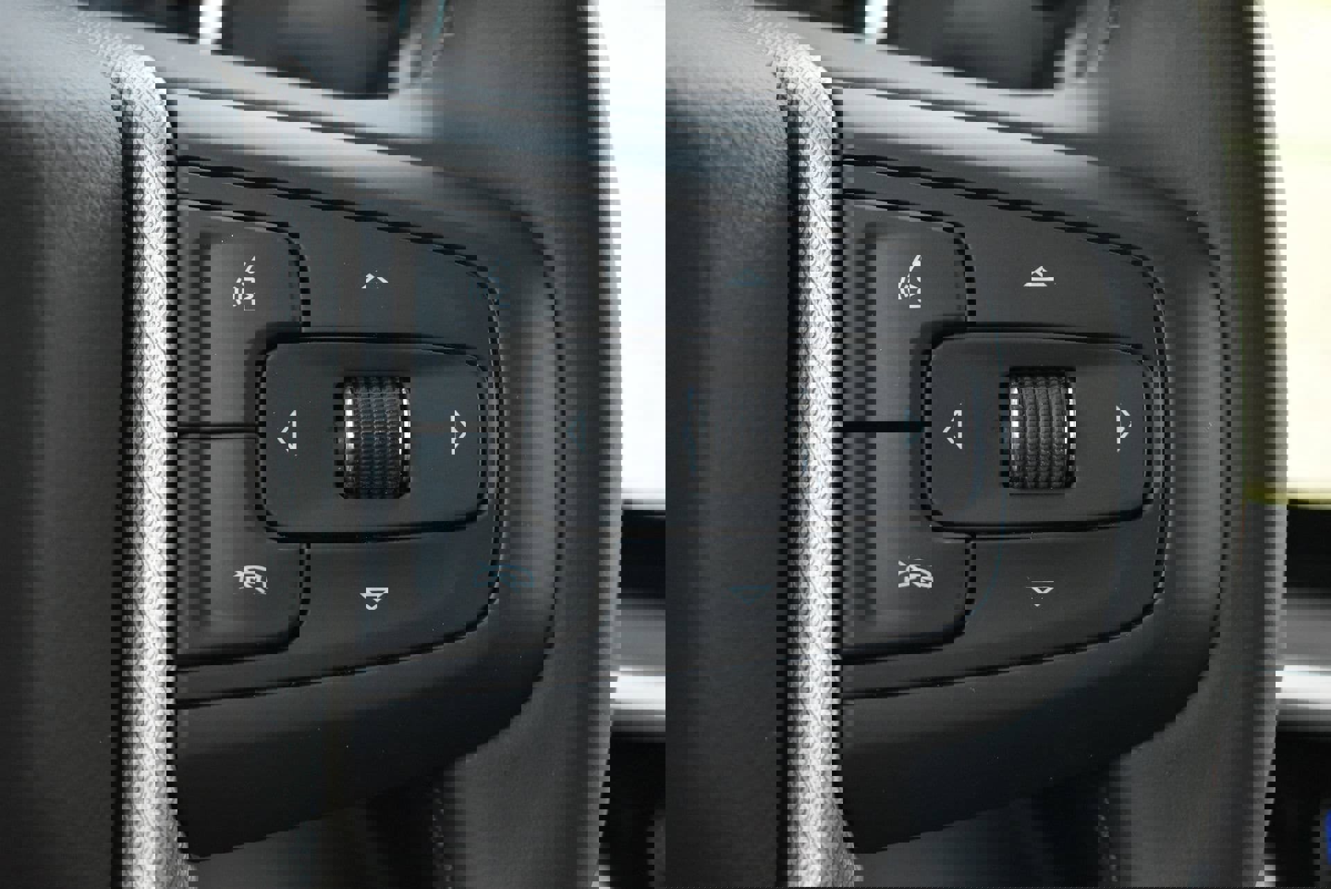 Used 2025 GMC Sierra 3500 Denali w/ Denali Reserve Package AWD/4WD image 21