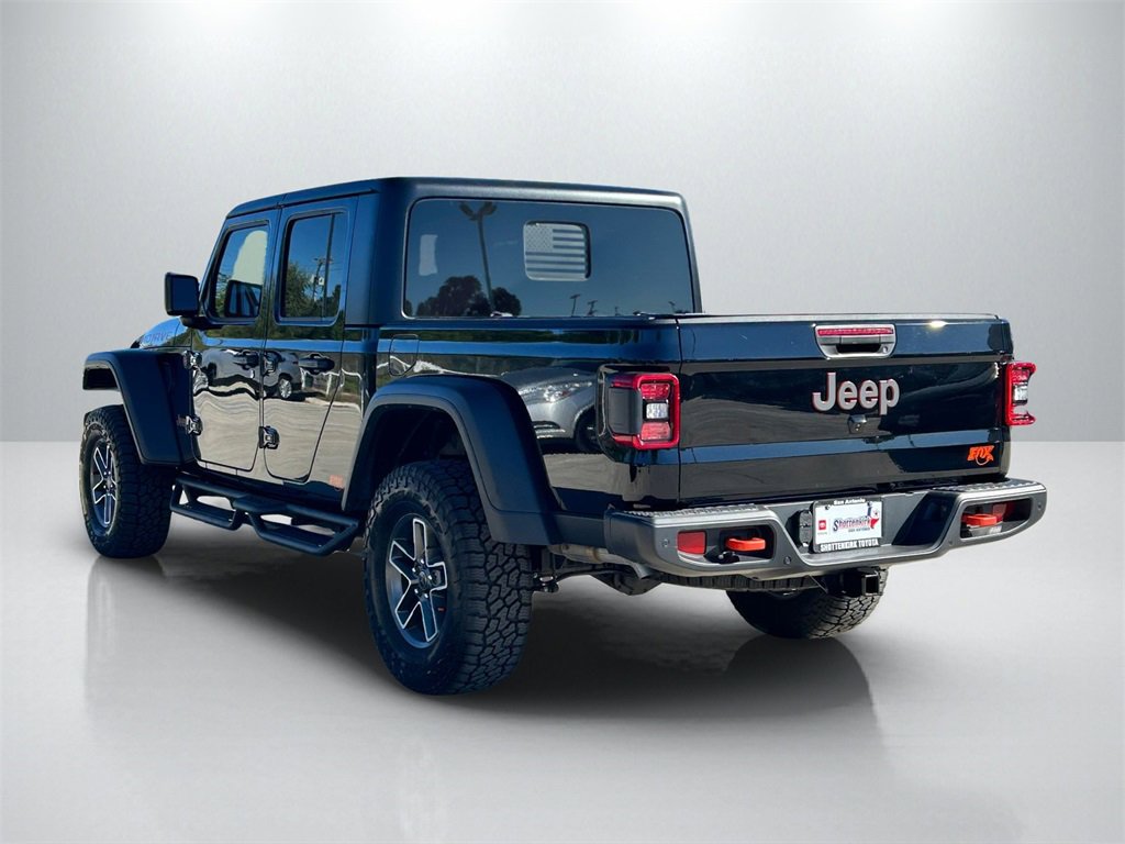 Used 2025 Jeep Gladiator Mojave w/ Safety Group image 7