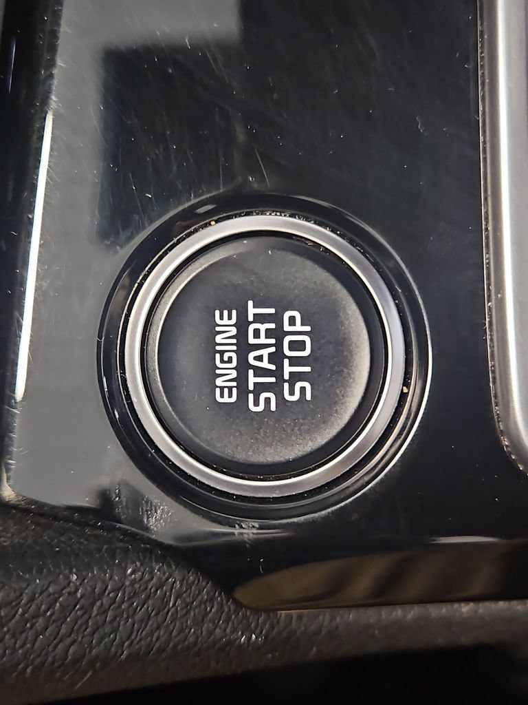 Used 2024 Kia Sportage X-Line AWD/4WD image 37