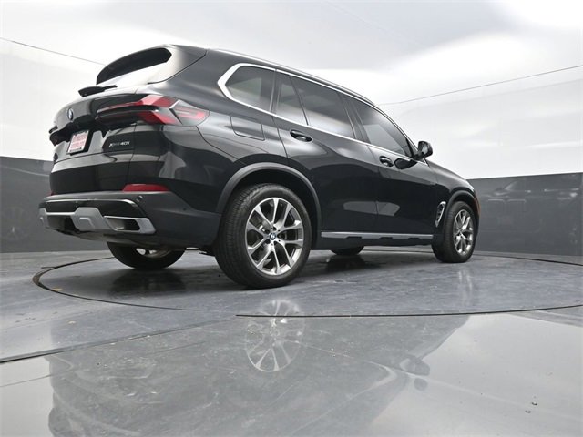 Used 2024 BMW X5 xDrive40i w/ Premium Package image 33