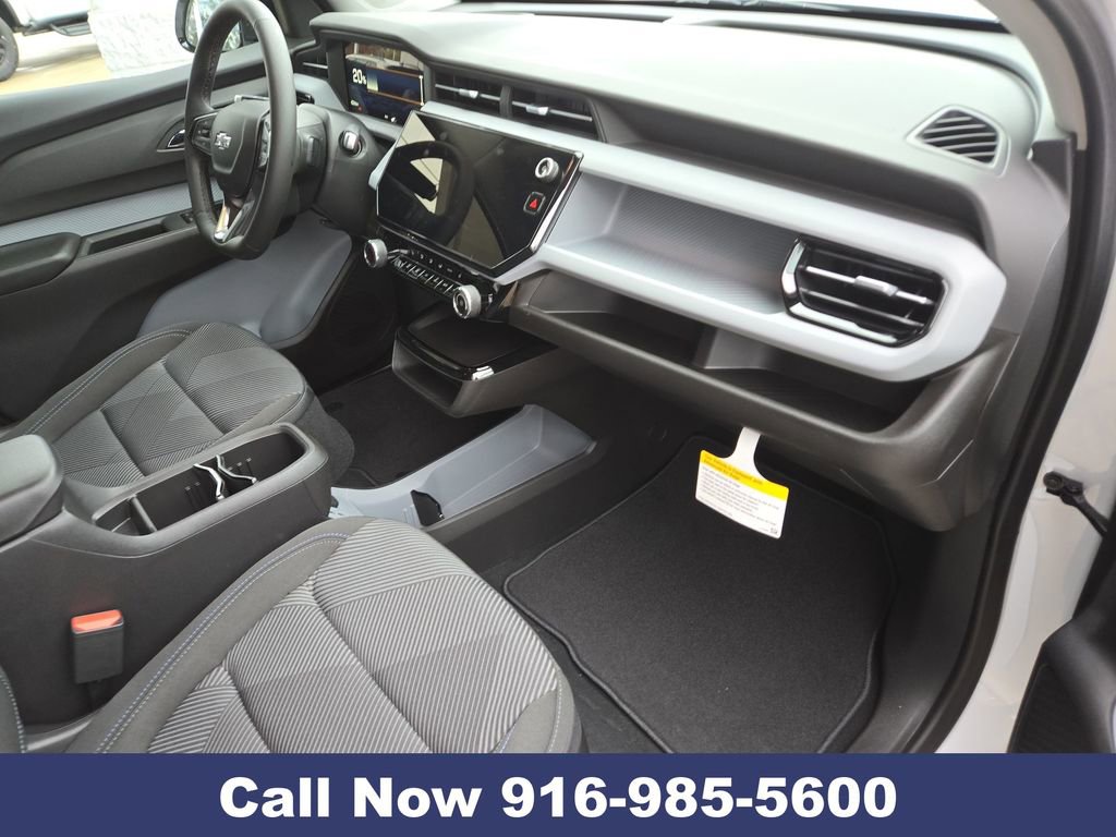 New 2027 Chevrolet Bolt LT w/ Comfort Package image 24