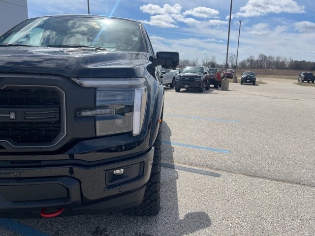 New 2025 Ford F150 Lariat w/ Equipment Group 502A High image 13