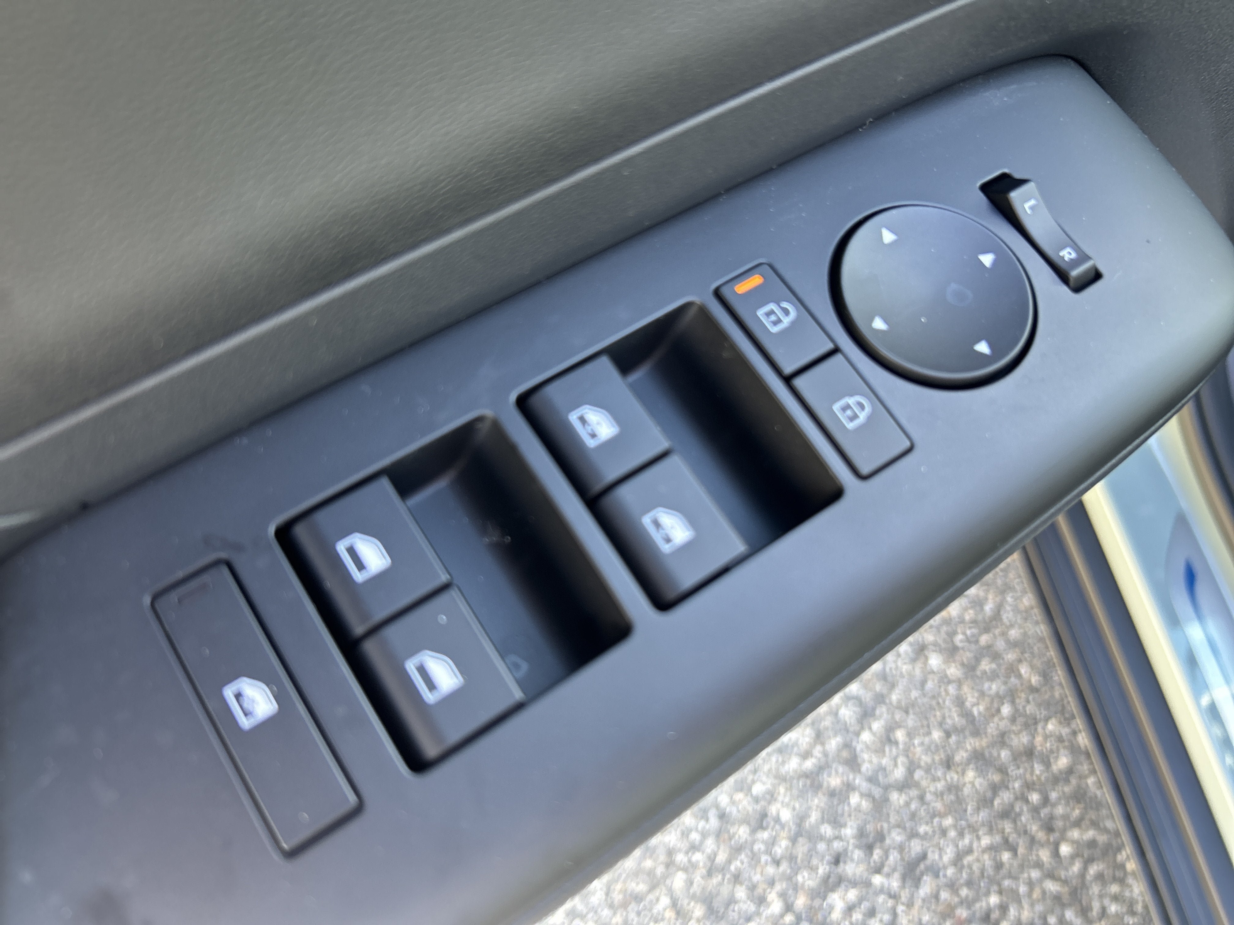 New 2027 Hyundai Kona SEL Sport AWD/4WD image 18