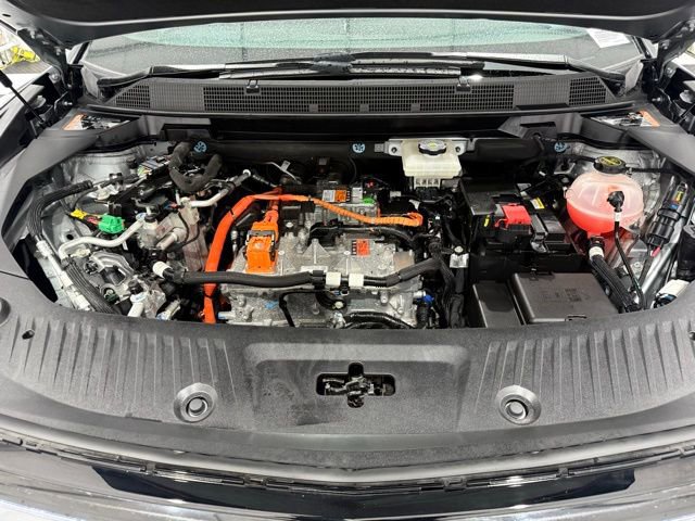 Used 2024 Chevrolet Equinox EV RS image 8