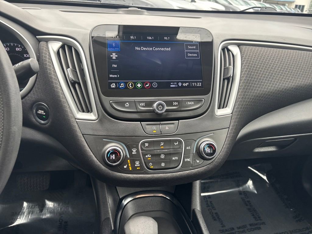 Used 2024 Chevrolet Malibu LT image 14
