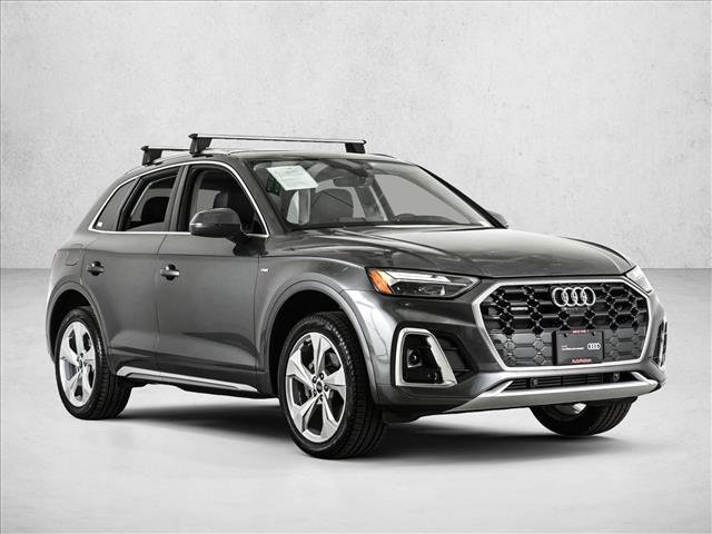 Certified 2025 Audi Q5 2.0T Premium Plus w/ Premium Plus Package image 3