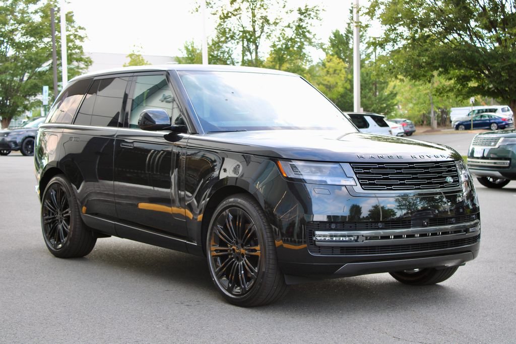 New 2026 Land Rover Range Rover SE AWD/4WD image 2