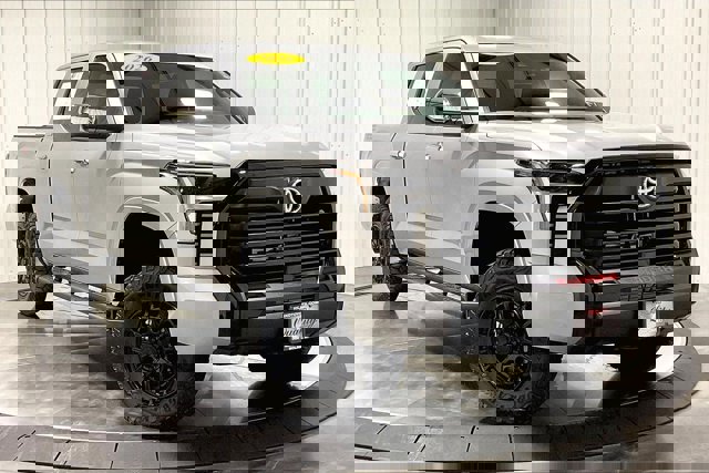 Used 2026 Toyota Tundra SR image 3