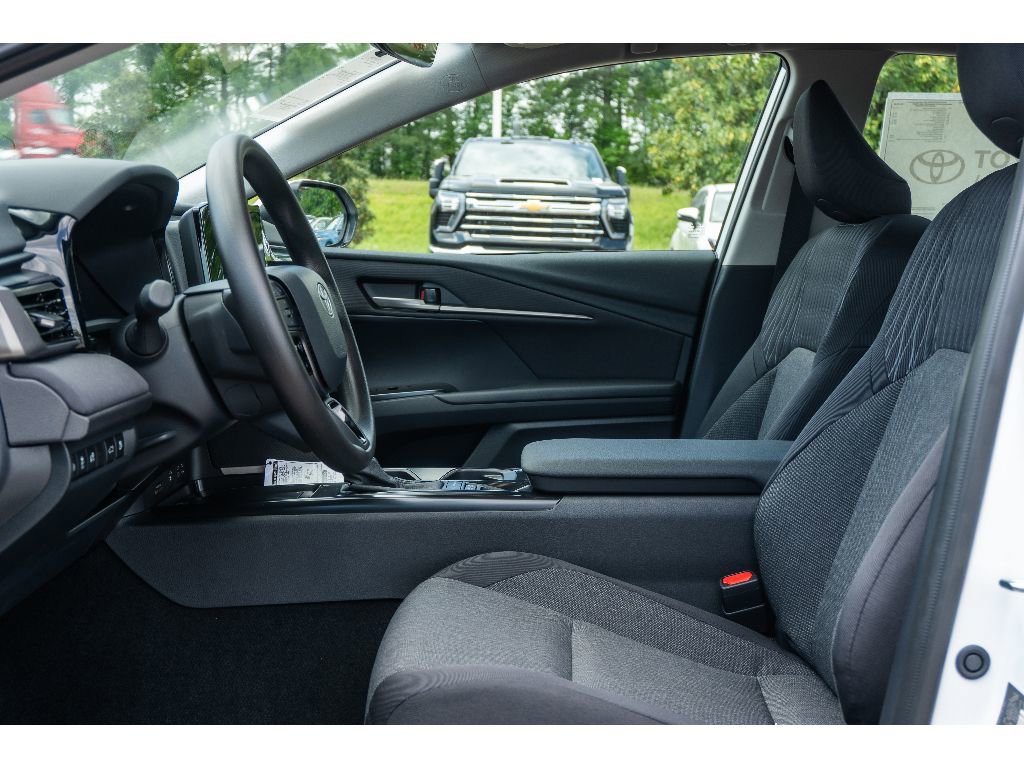 New 2026 Toyota Camry LE FWD image 12