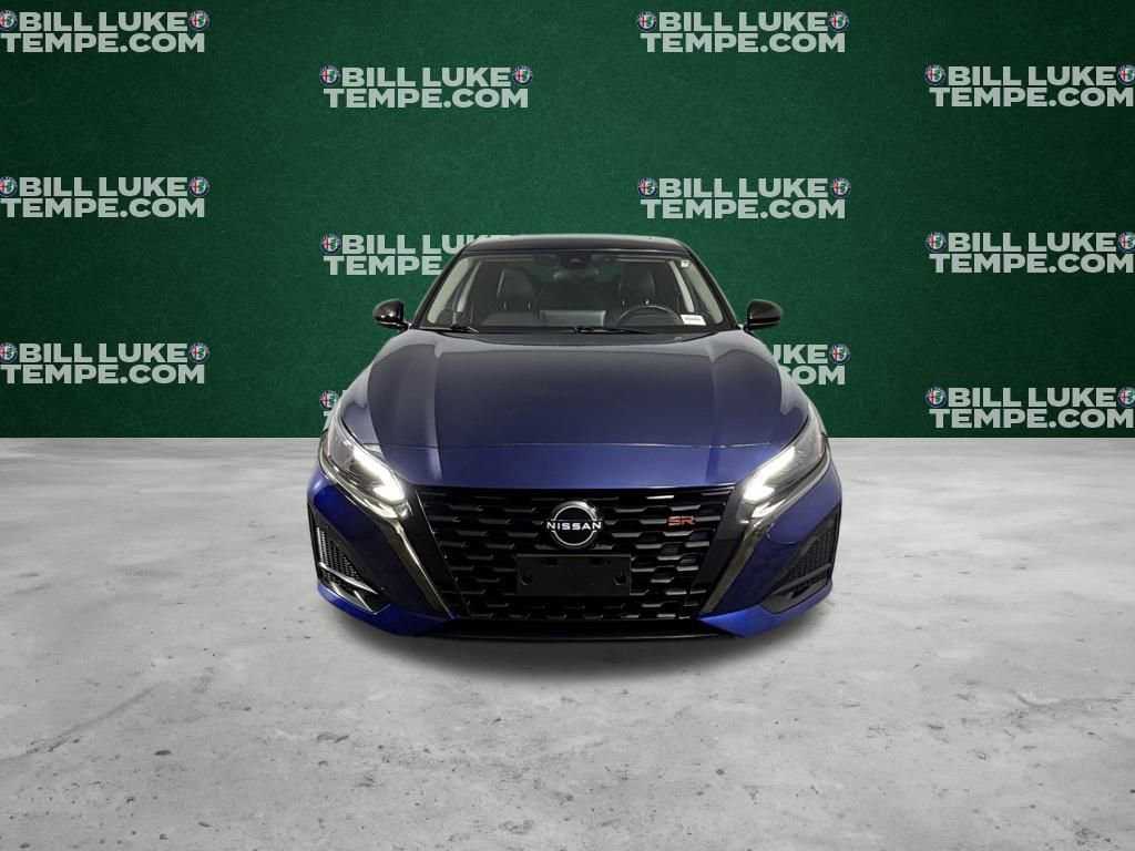 Used 2024 Nissan Altima 2.5 SR w/ SR Premium Package image 6