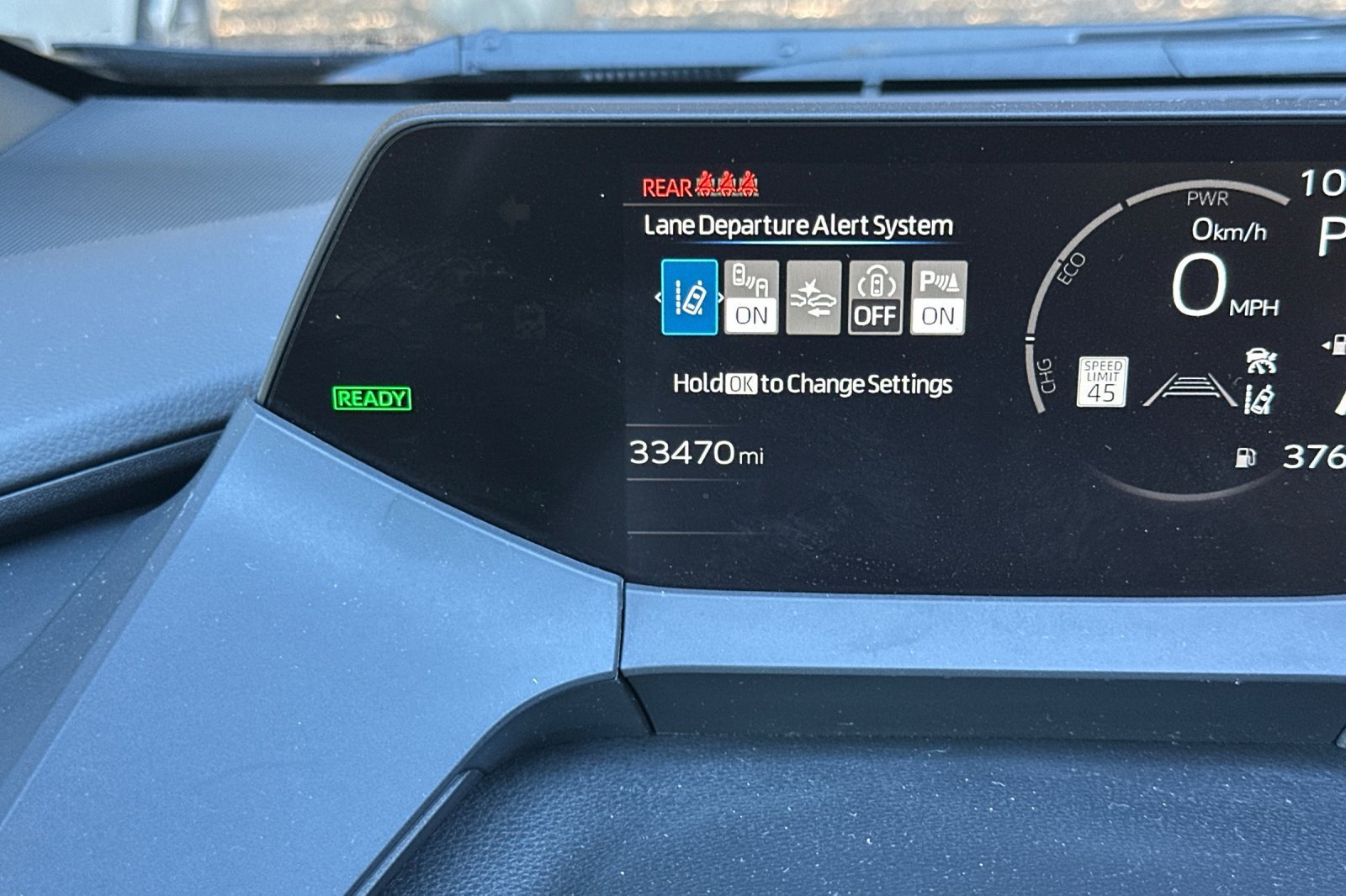 Certified 2025 Toyota Prius LE AWD/4WD image 30