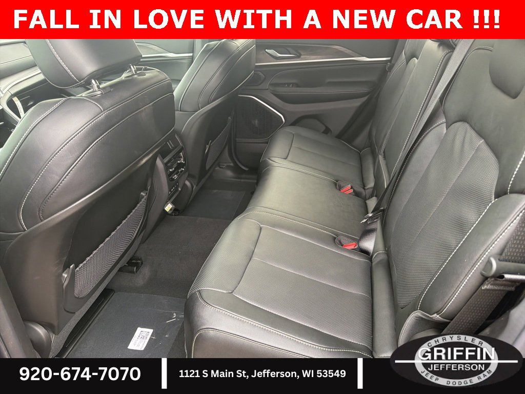 New 2026 Jeep Grand Cherokee Limited image 18