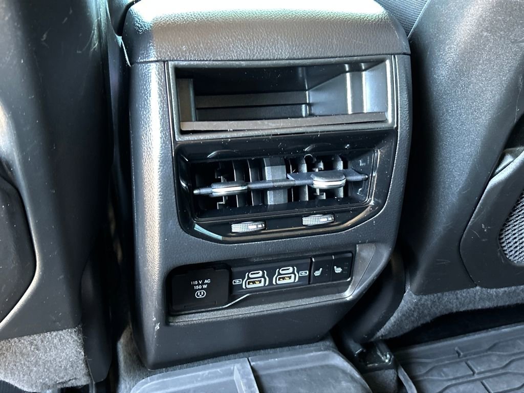 Used 2023 Jeep Grand Cherokee Limited w/ Trailer Tow Prep Group (B) image 20