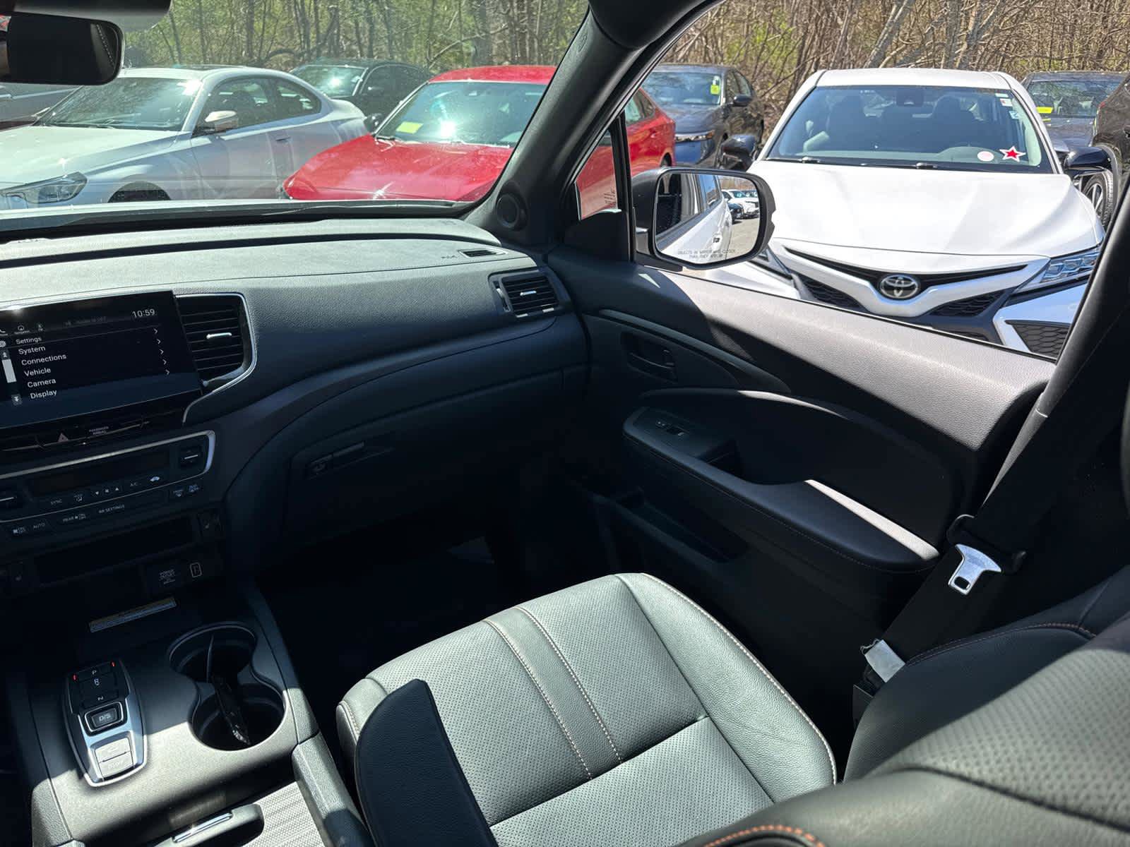 Used 2023 Honda Passport TrailSport image 33