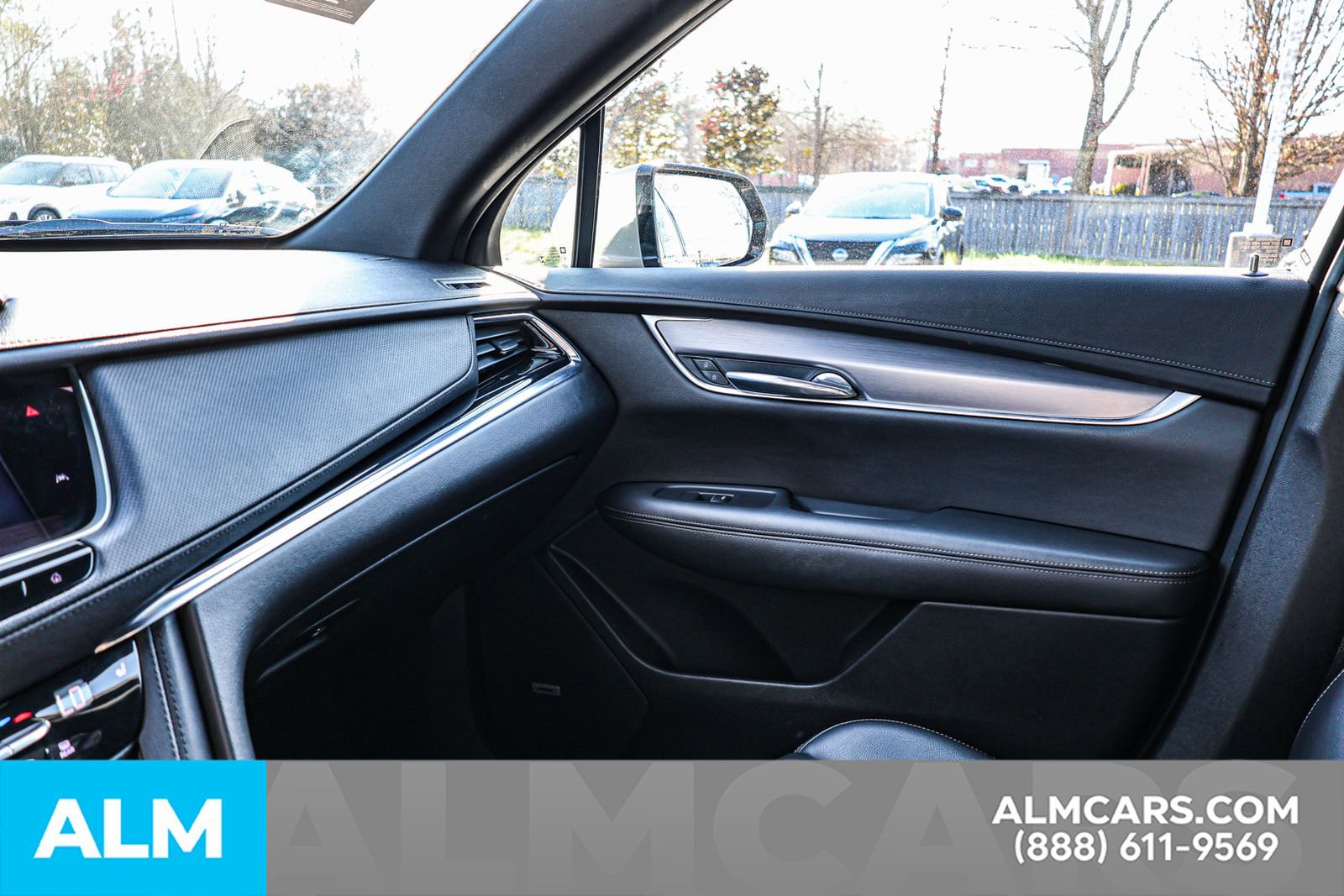 Used 2022 Cadillac XT6 Luxury image 40