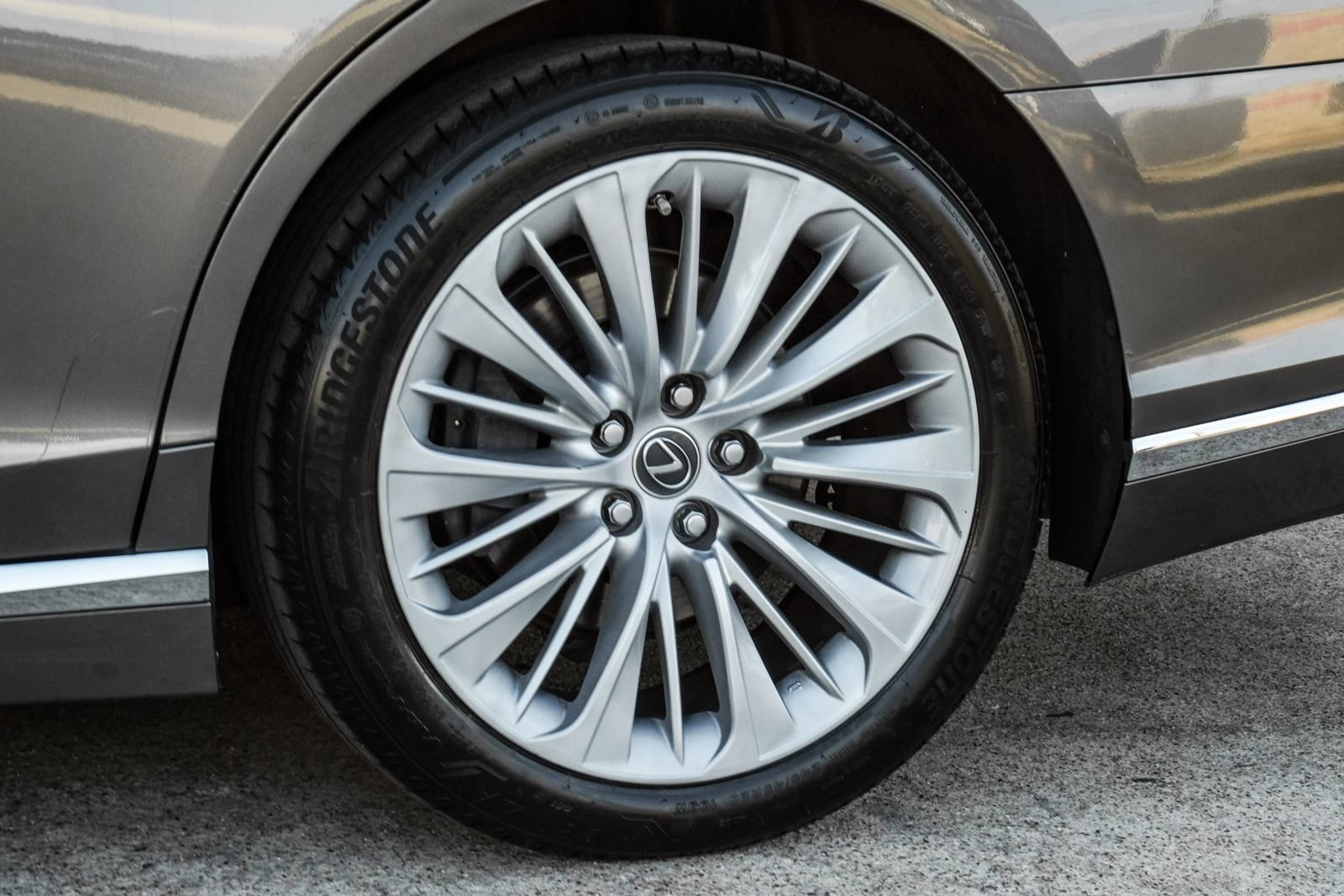 Used 2018 Lexus LS 500 AWD w/ Interior Upgrade Package image 54