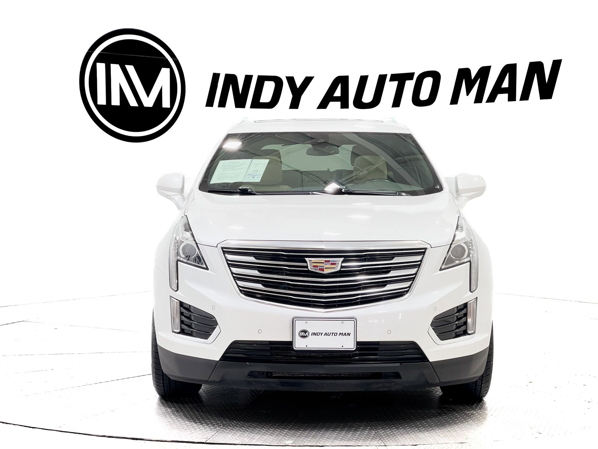 Used 2017 Cadillac XT5 Luxury w/ Driver Awareness Package image 9