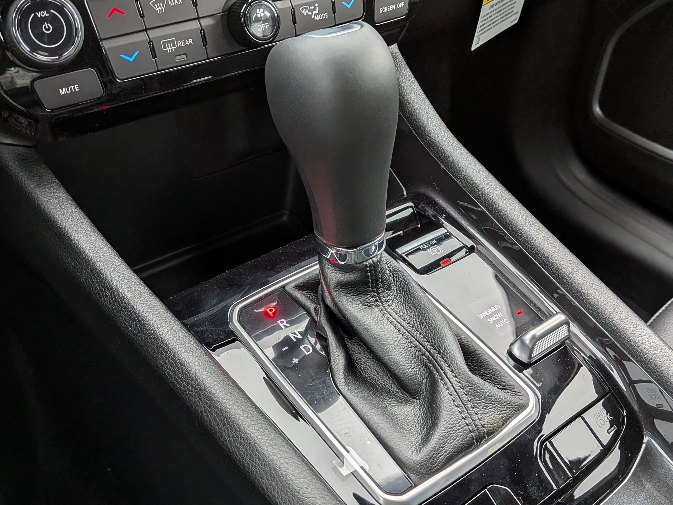 New 2026 Jeep Compass Latitude image 21