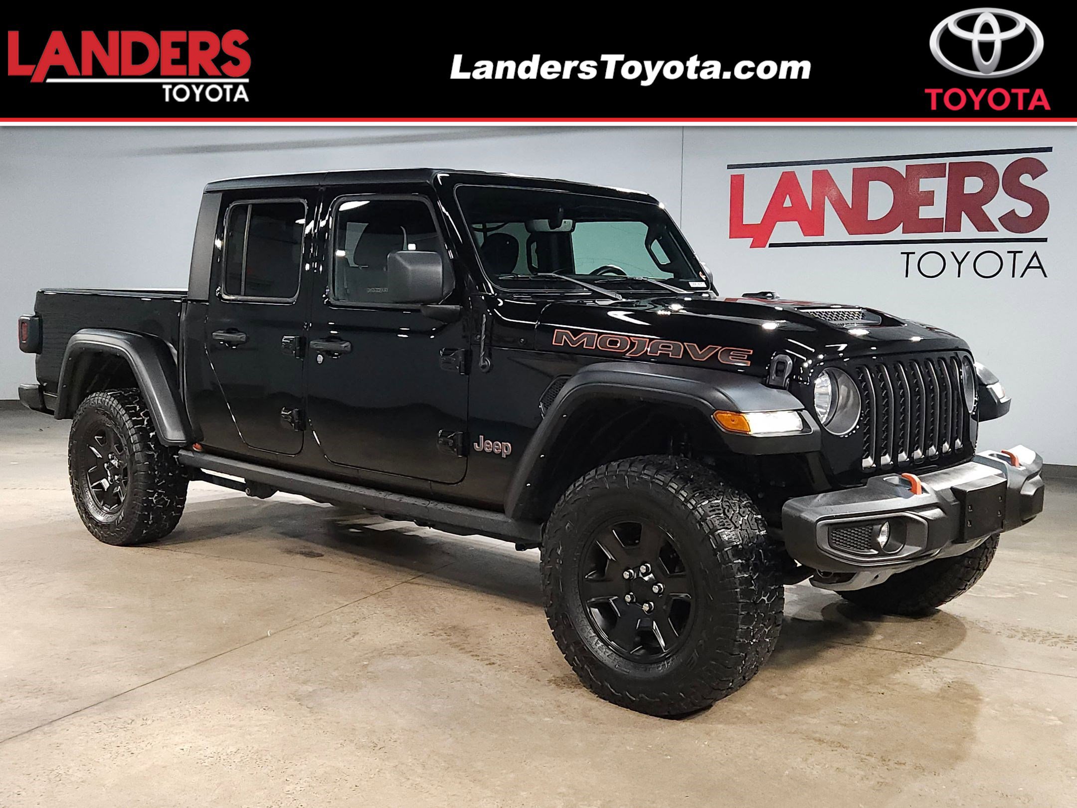 Used 2023 Jeep Gladiator Mojave image 1